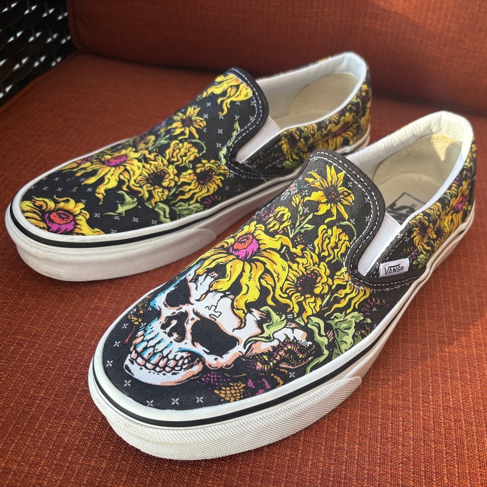 Women’s Vans size 9